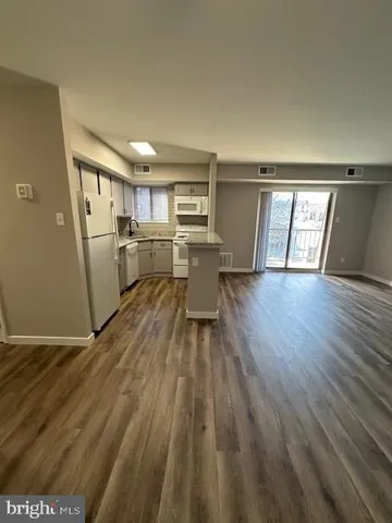 $1,860 | 1319 Valley Drive, Unit 1319, West Chester, PA 19382