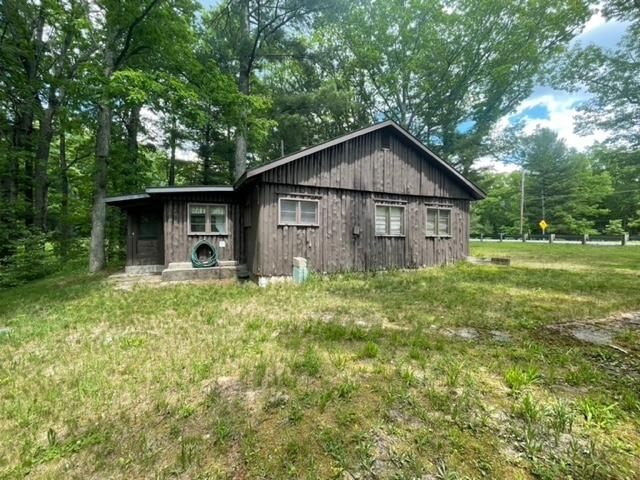 5522 Karlin Road Interlochen, MI 49643 - Photo 9 of 25