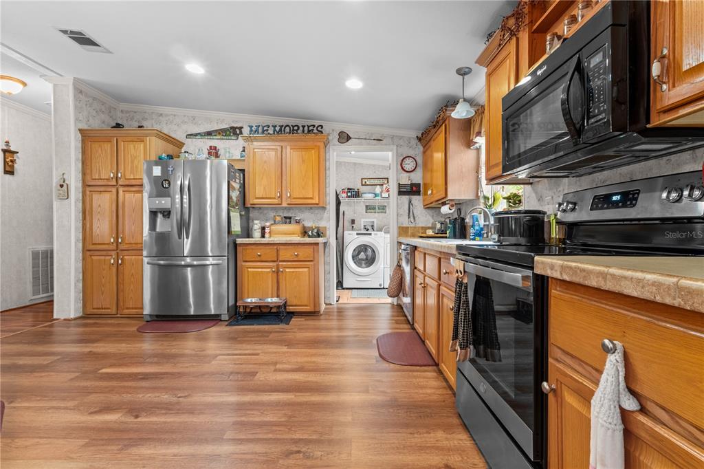 6679 Northwest 27th Place Bell, FL 32619 - Photo 14 of 55