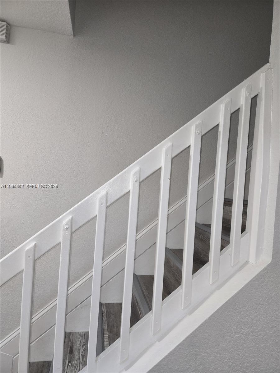 2730 West 76th Street, Unit 201 Hialeah, FL 33016 - Photo 9 of 14