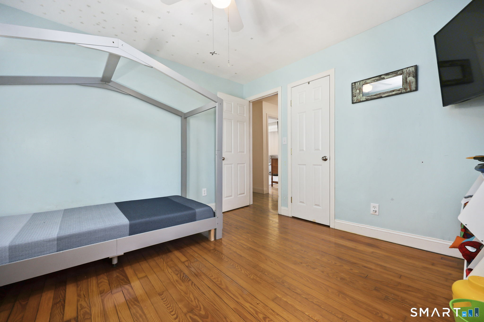 27 Lanesville Road New Milford, CT 06776 - Photo 25 of 38 a view of entryway with wooden floor