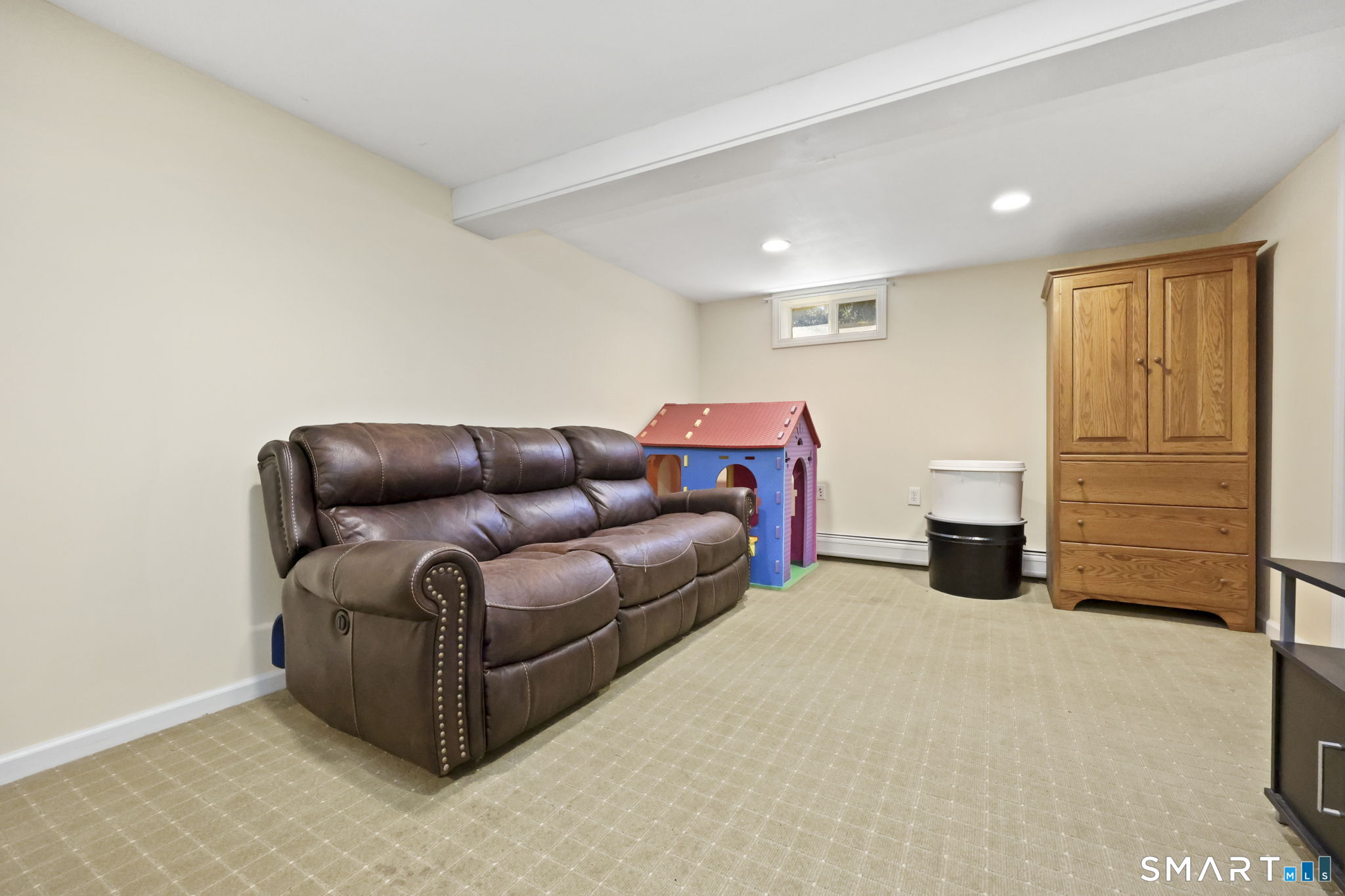 27 Lanesville Road New Milford, CT 06776 - Photo 30 of 38 a living room with furniture