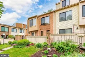 $2,000 | 14 Docena Court, Gaithersburg, MD 20886