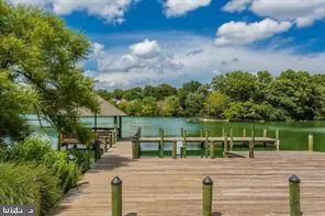 $2,000 | 14 Docena Court, Gaithersburg, MD 20886