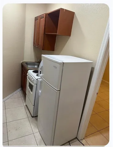 $1,200 | 6530 Southwest 7th Court, North Lauderdale, FL 33068