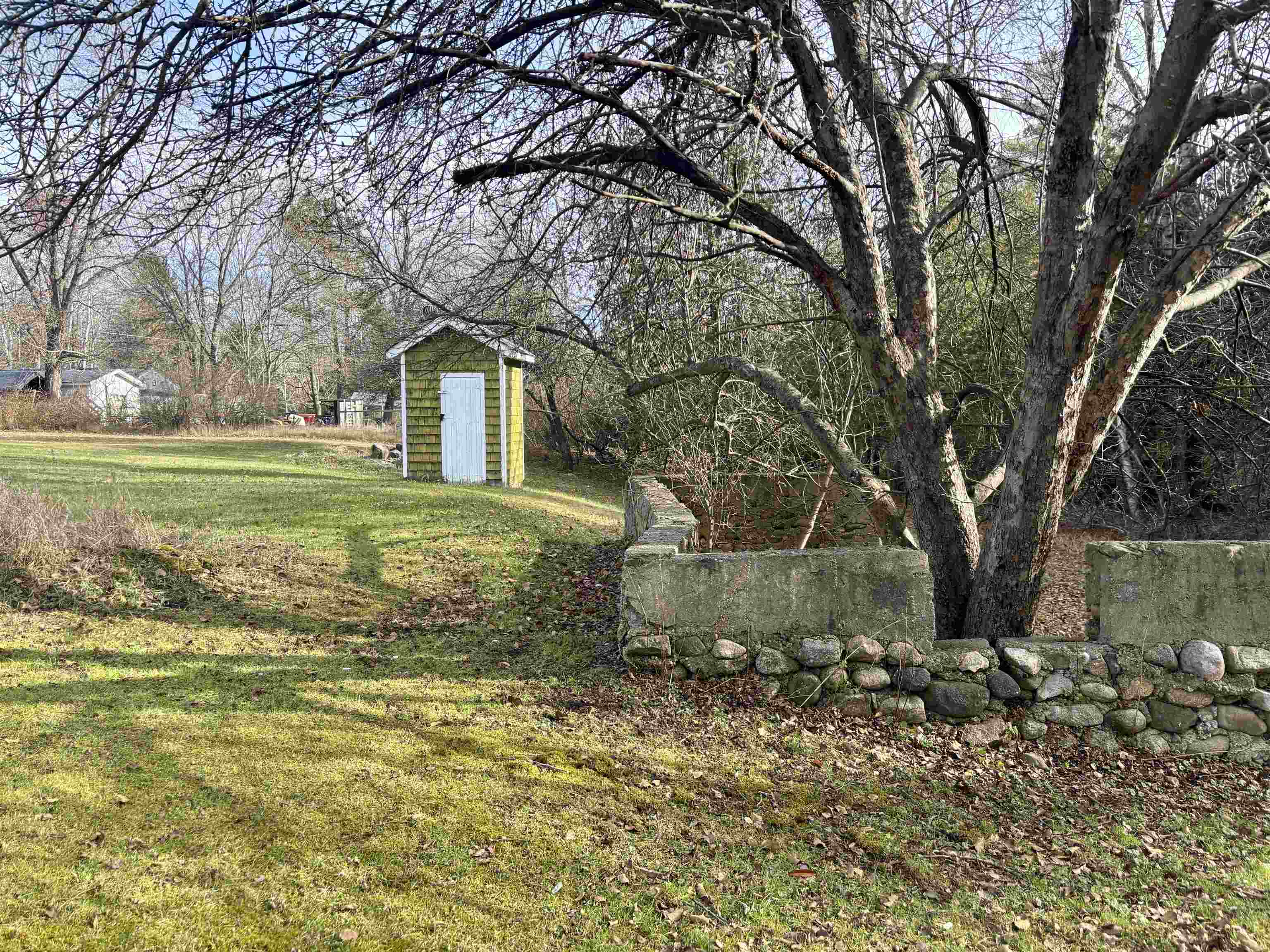 421 West Washington Road Farwell, MI 48622 - Photo 24 of 32