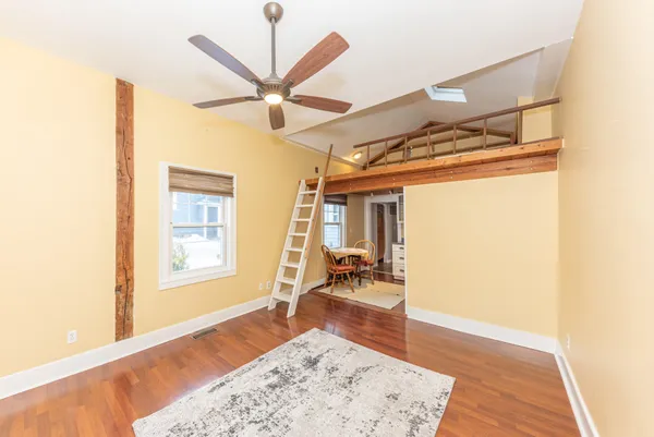 $180,000 | 209 North Ann Arbor Street, Saline, MI 48176