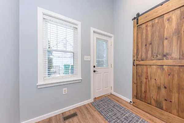 $180,000 | 209 North Ann Arbor Street, Saline, MI 48176