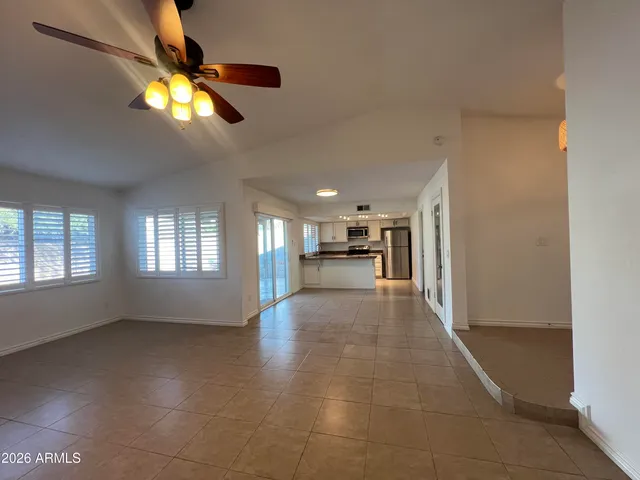 $2,350 | 10038 South 46th Place, Phoenix, AZ 85044