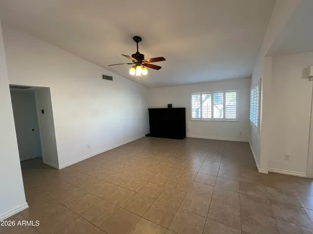 $2,350 | 10038 South 46th Place, Phoenix, AZ 85044