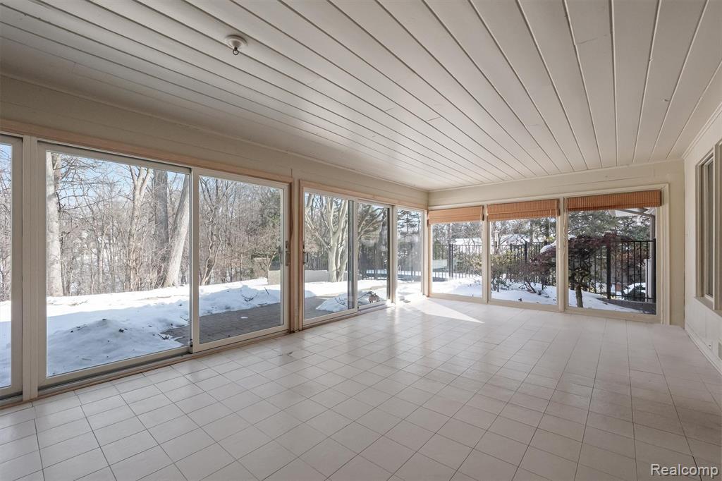664 Rudgate Road Bloomfield Hills, MI 48304 - Photo 32 of 44 Gallery Image 32