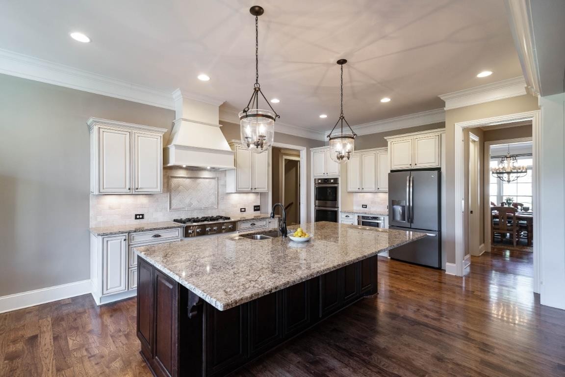 2172 Hartland Road Franklin, TN 37069 - Photo 12 of 31 Gallery Image 12