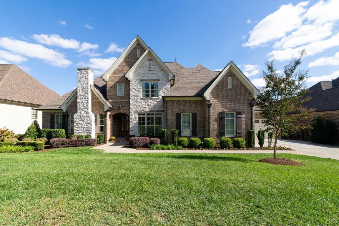 2172 Hartland Road Franklin, TN 37069 - Photo 3 of 31 Gallery Image 3