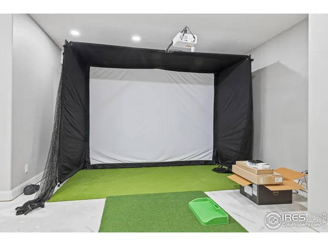 a view of outdoor space