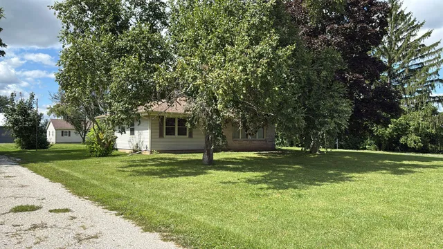 $874,900 | 3817 68th Street, Raymond, WI 53126