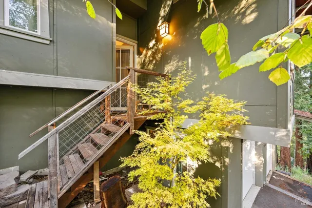 $649,000 | 17506 Summit Avenue, Guerneville, CA 95446