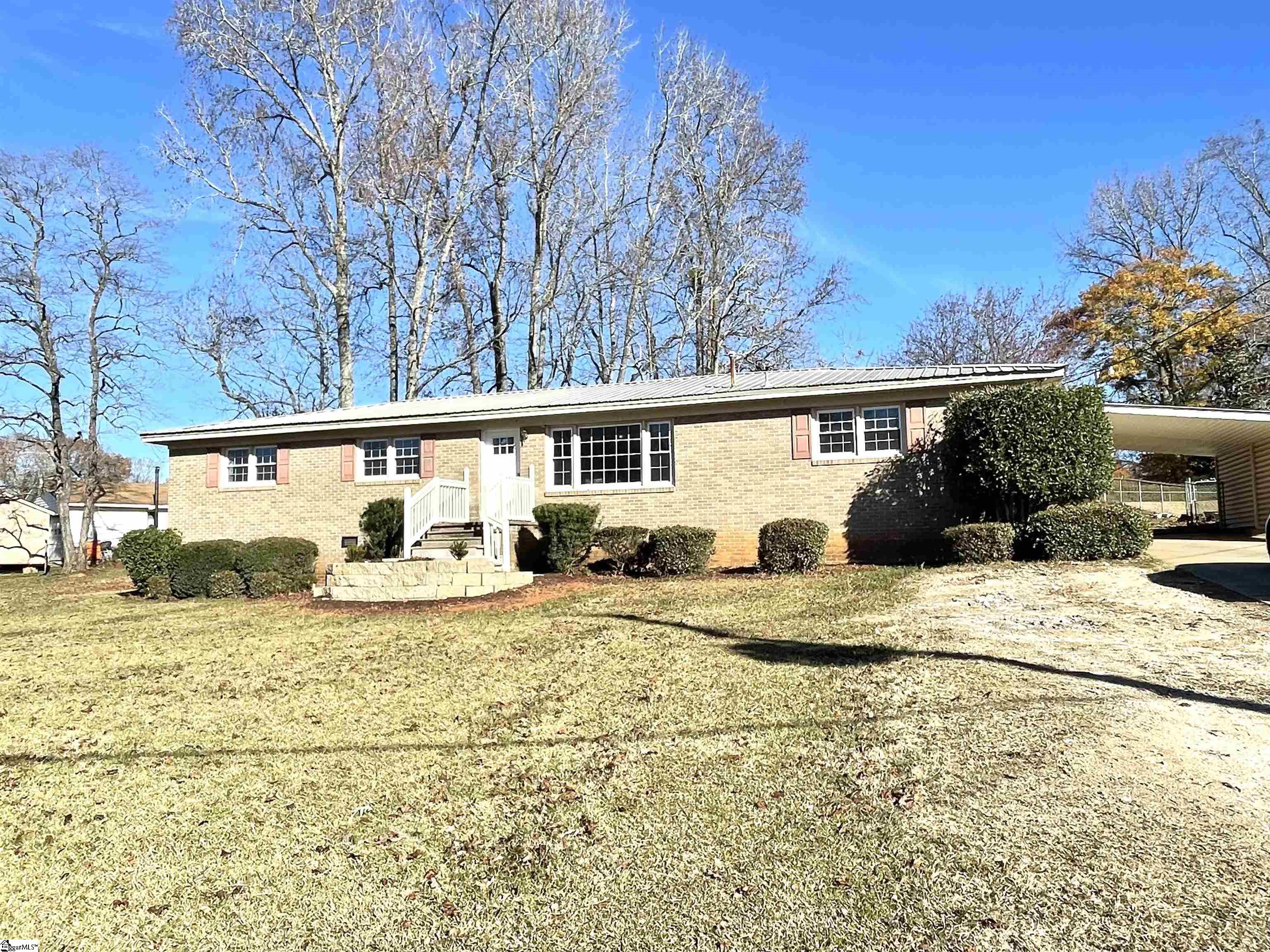 101 Partridge Road Union, SC 29379 - Photo 2 of 19