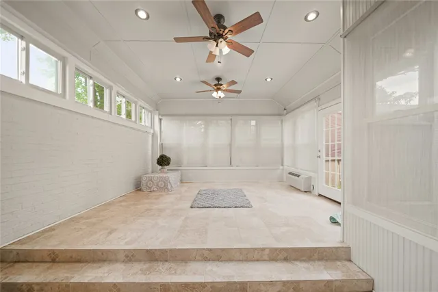 $300,000 | 120 Summerwood Street, Beaumont, TX 77706