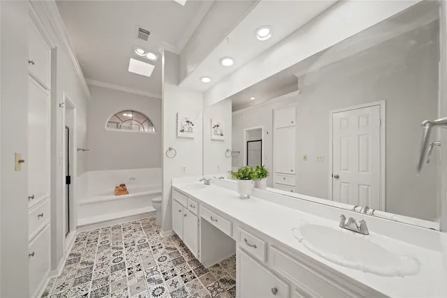 $300,000 | 120 Summerwood Street, Beaumont, TX 77706