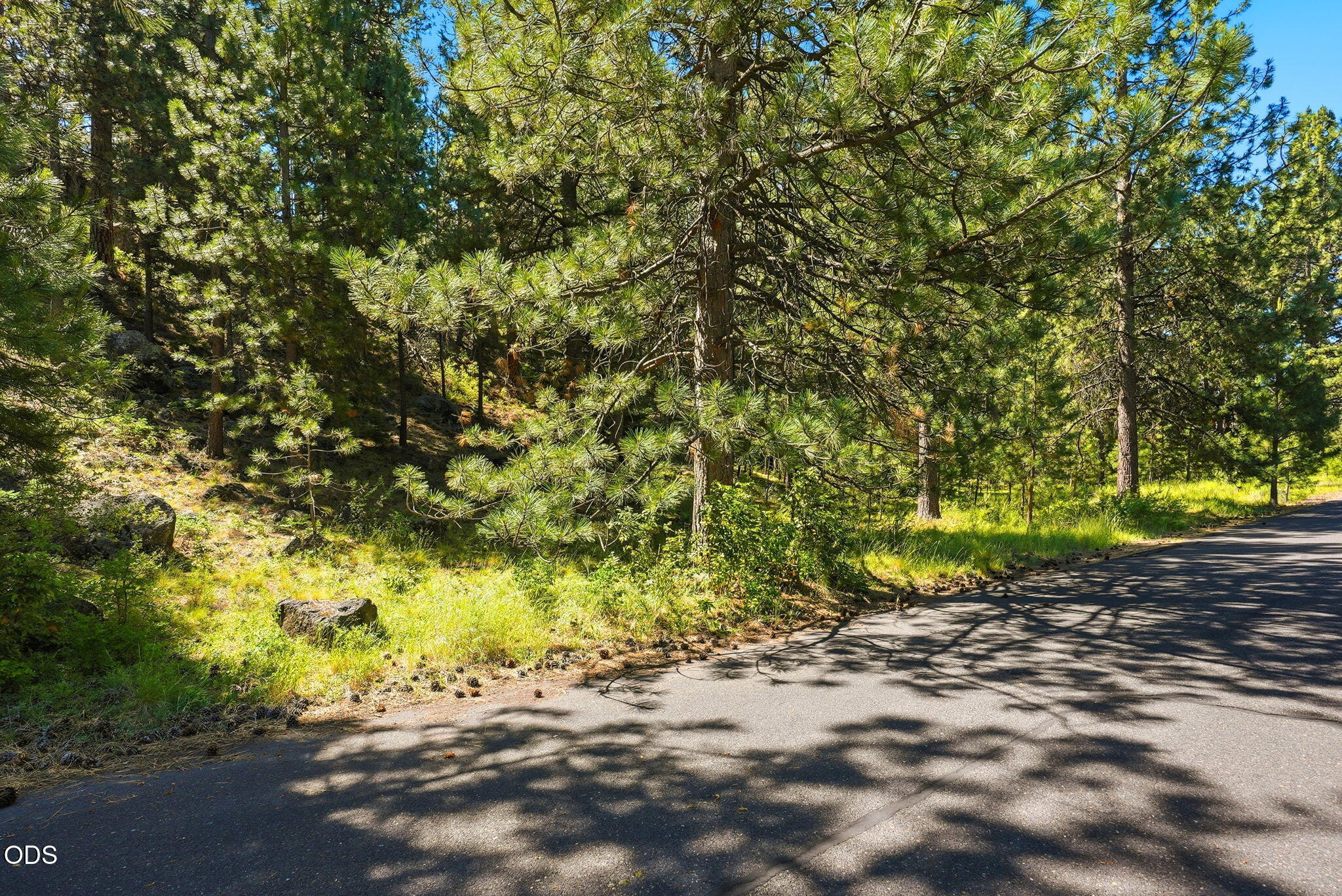 Undisclosed Address Bend, OR 97702 - Photo 16 of 26