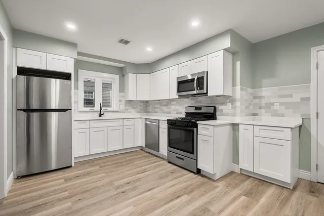 $2,500 | 8 1/2 Intervale Street, Unit 10 1/2, Quincy, MA 02169