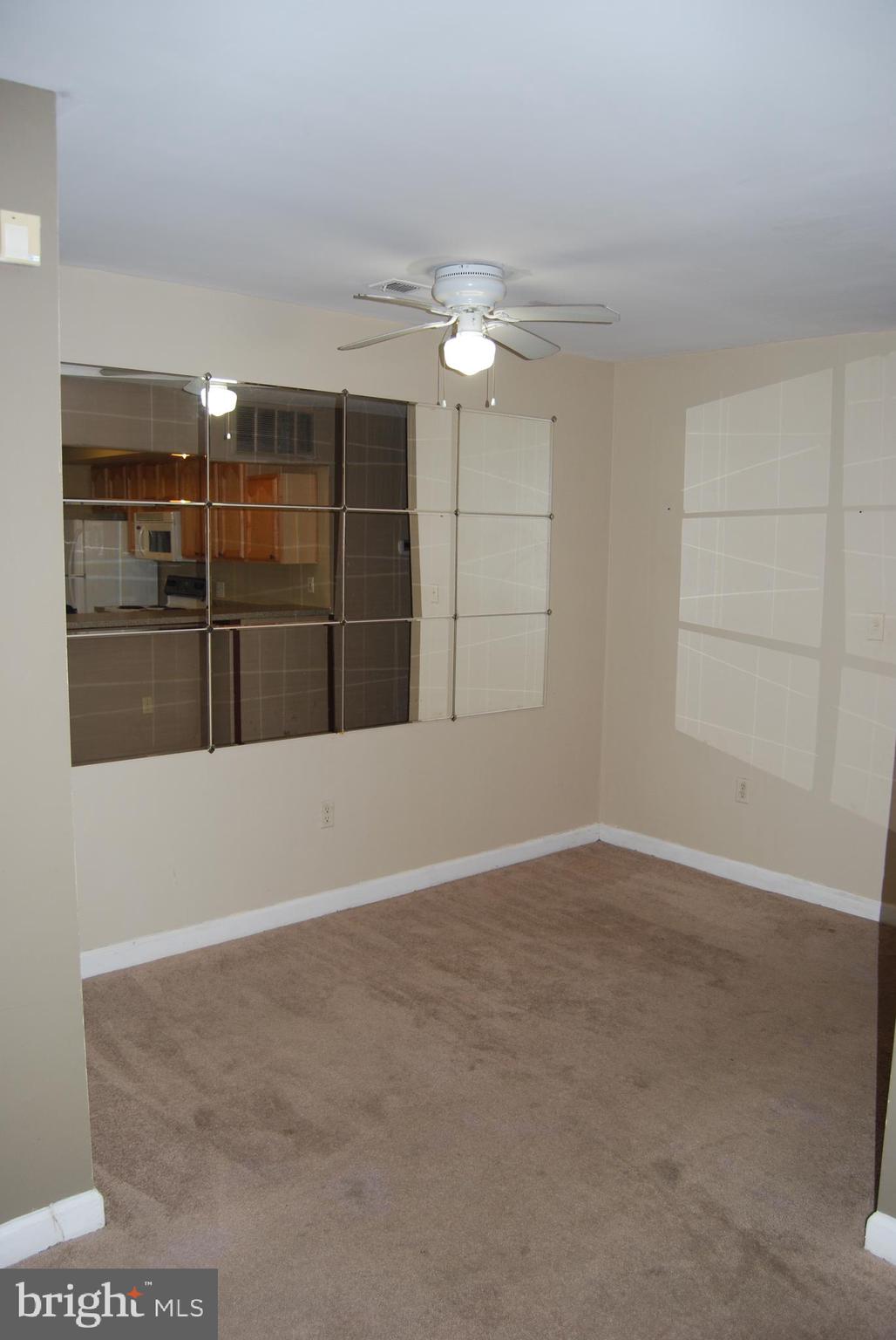 6710 Ridge Road, Unit 102 Baltimore, MD 21237 - Photo 10 of 27 Ceiling Fan! Decorative Mirrors!