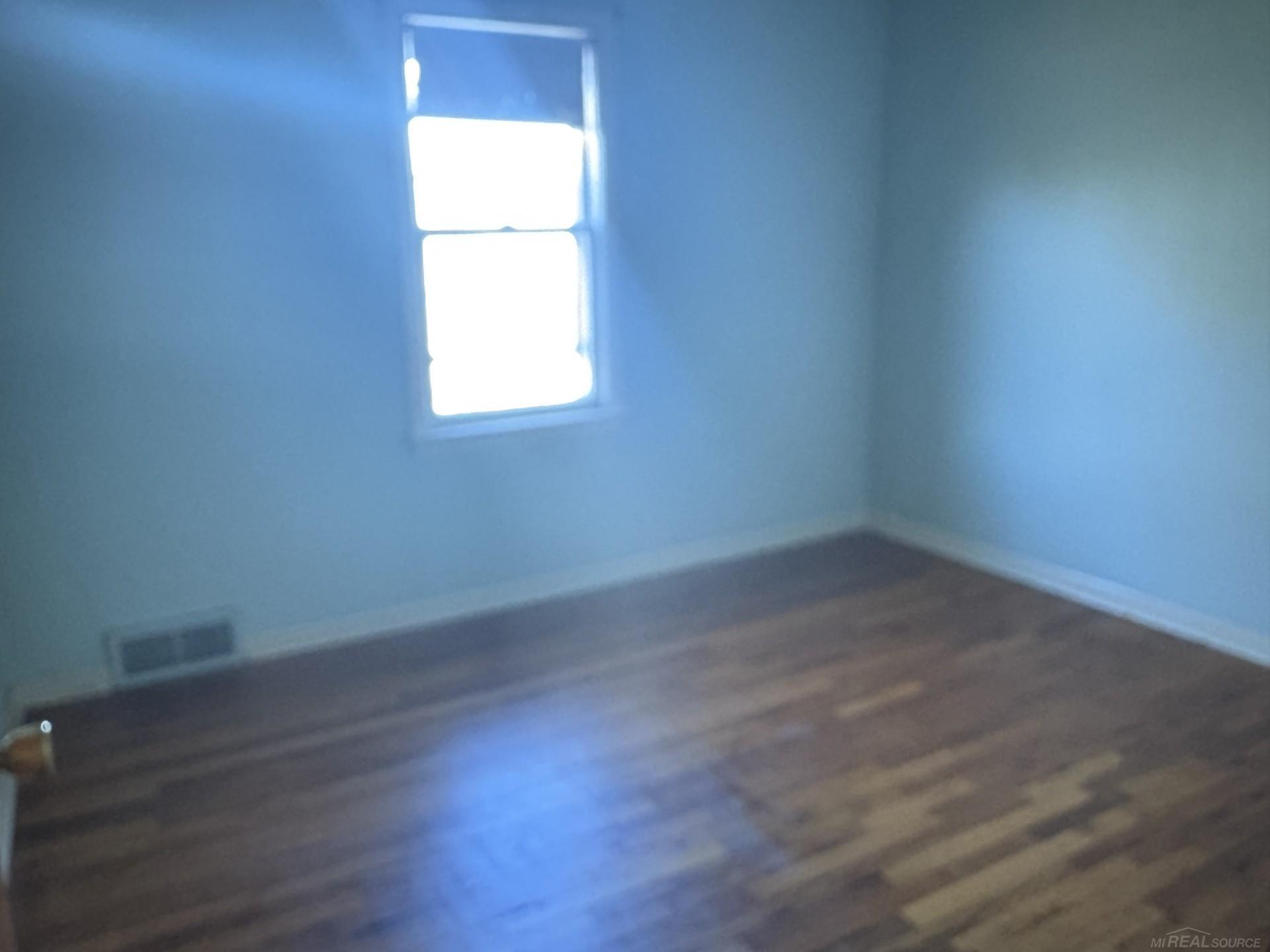 9224 Weber Road Columbus, MI 48063 - Photo 10 of 13