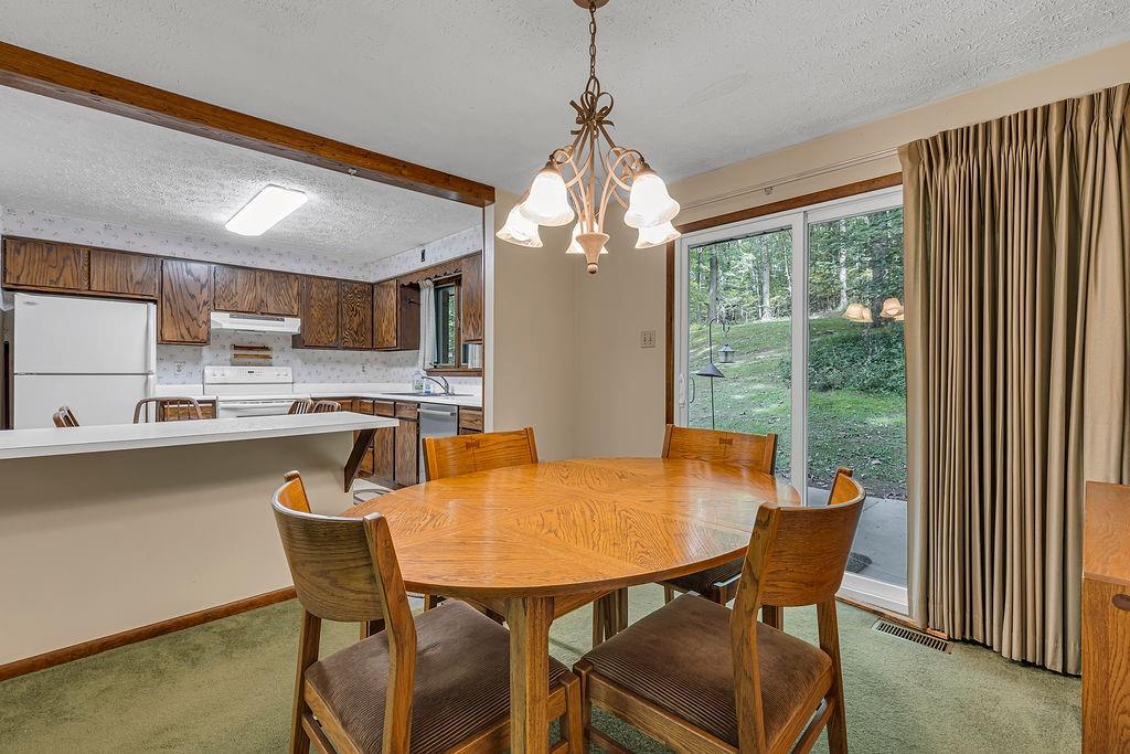 187 Dehaven Road Beaver Falls, PA 15010 - Photo 6 of 37 Gallery Image 6