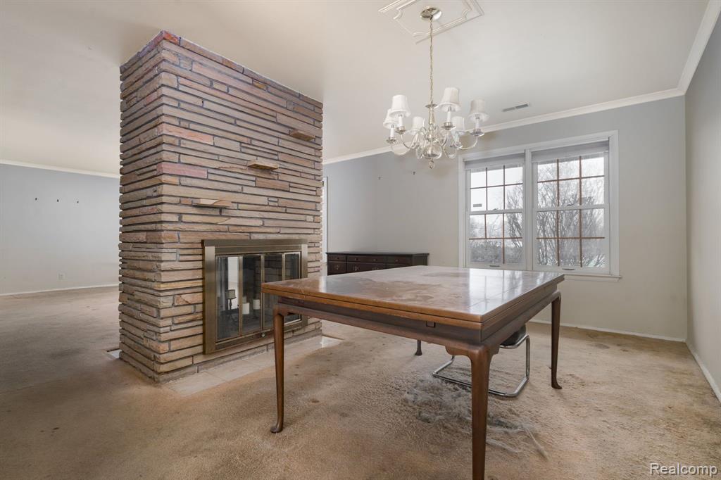 895 North Pemberton Road Bloomfield Hills, MI 48302 - Photo 9 of 28 Gallery Image 9