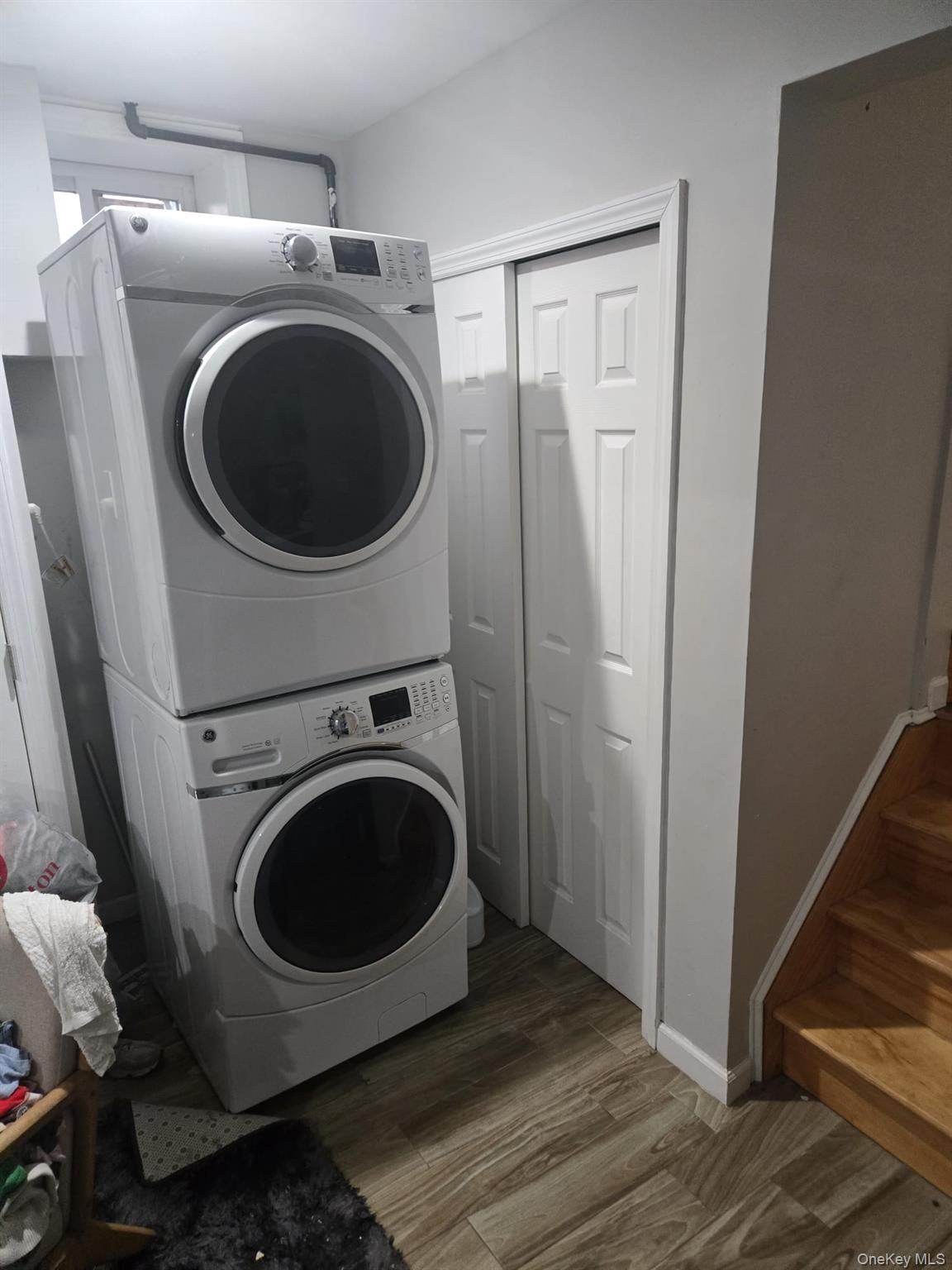 2 Ritter Avenue Amityville, NY 11701 - Photo 23 of 26 a utility room with dryer and washer