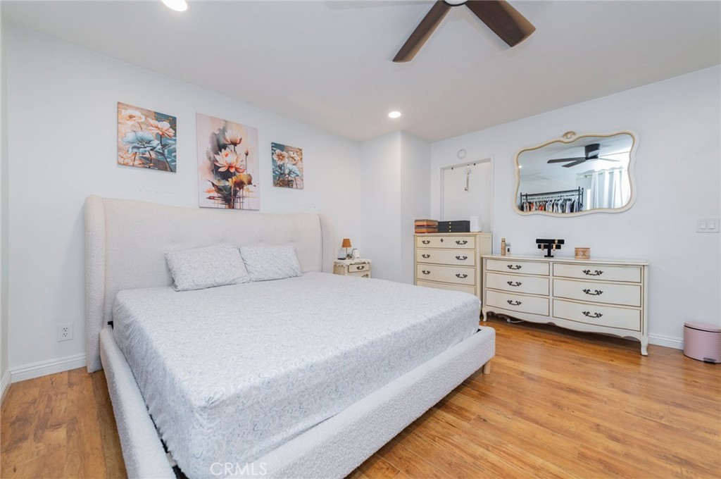 7 Fairside Irvine, CA 92614 - Photo 22 of 28