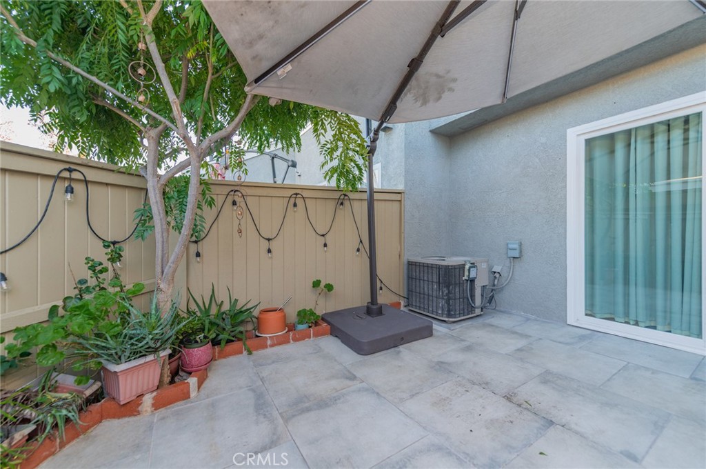 7 Fairside Irvine, CA 92614 - Photo 26 of 28