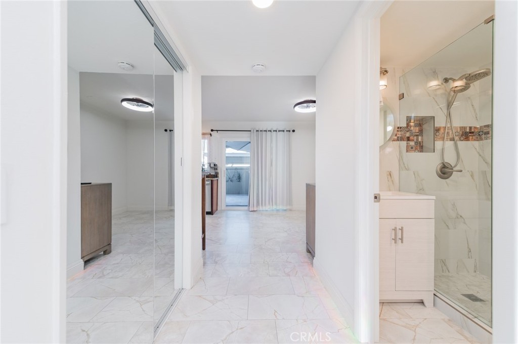 7 Fairside Irvine, CA 92614 - Photo 9 of 28