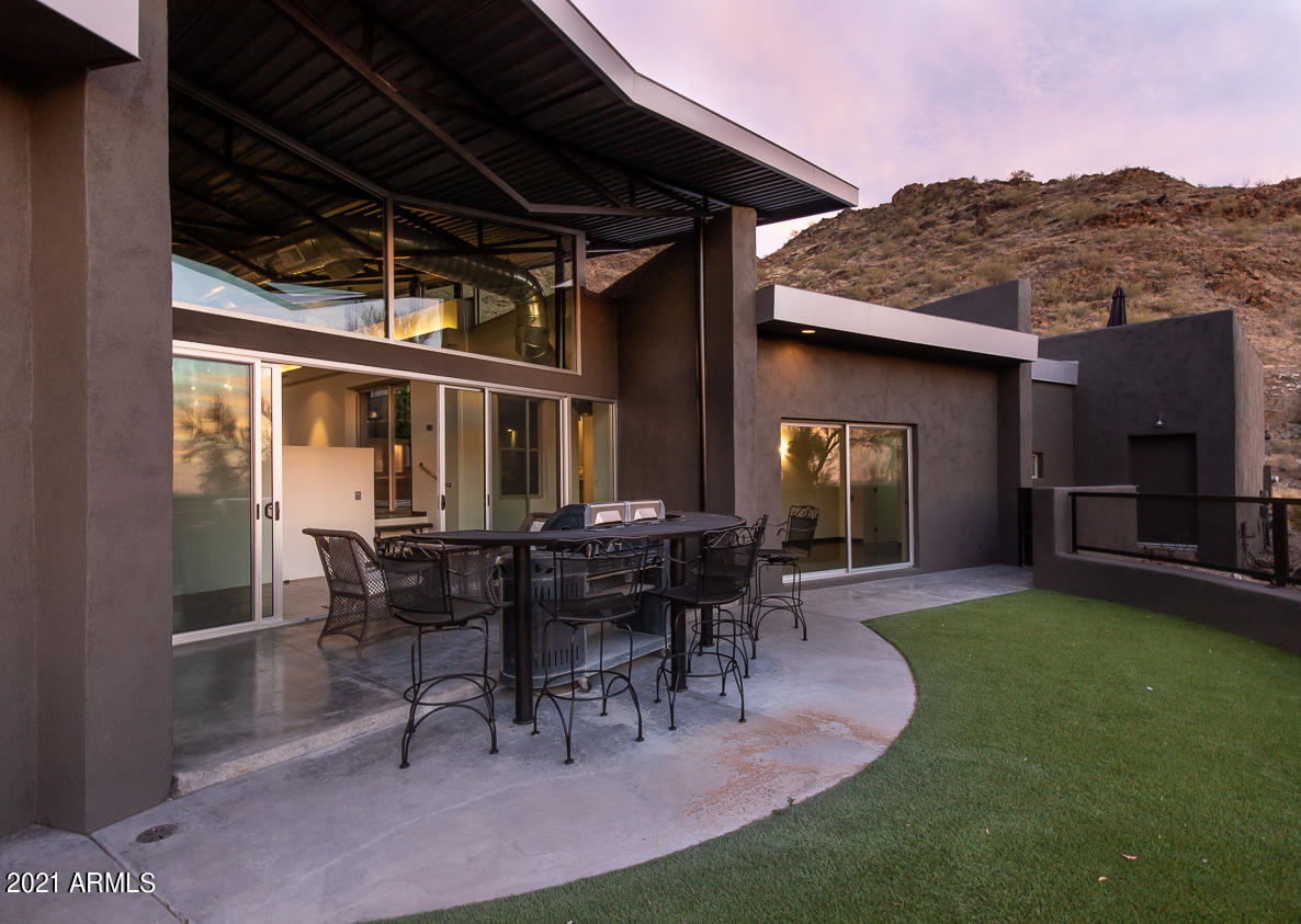 1902 East Mountain View Road Phoenix, AZ 85020 - Photo 23 of 26 a view of outdoor space yard and patio