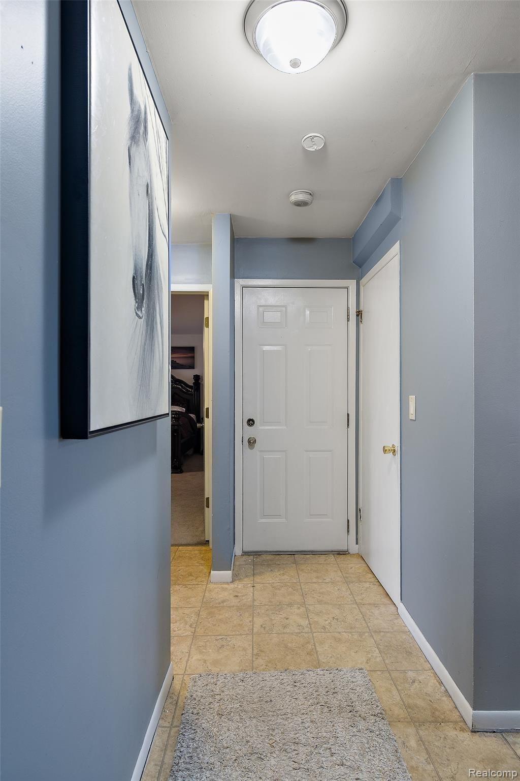 32381 Kelly Road Fraser, MI 48026 - Photo 22 of 38 32381 Kelly Rd-22.jpg