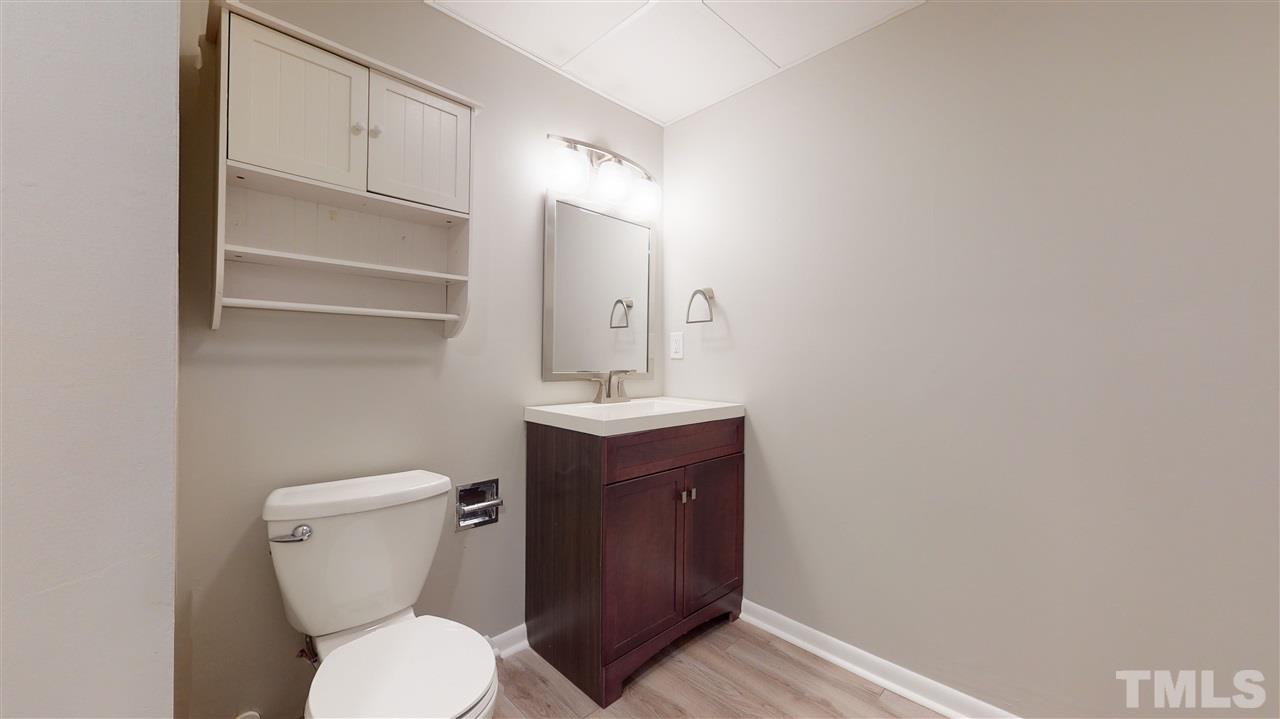 1300 Ashburton Road Raleigh, NC 27606 - Photo 24 of 30