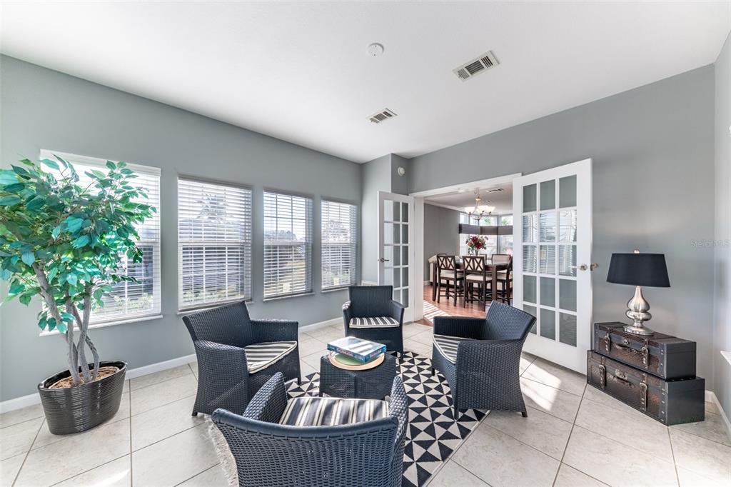 2 Emden Circle Punta Gorda, FL 33950 - Photo 26 of 60 a living room with furniture and a potted plant