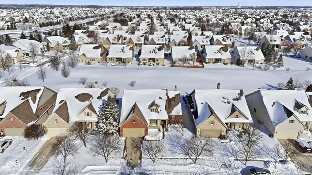 $450,000 | 1346 Annapolis Drive, Westfield, IN 46074