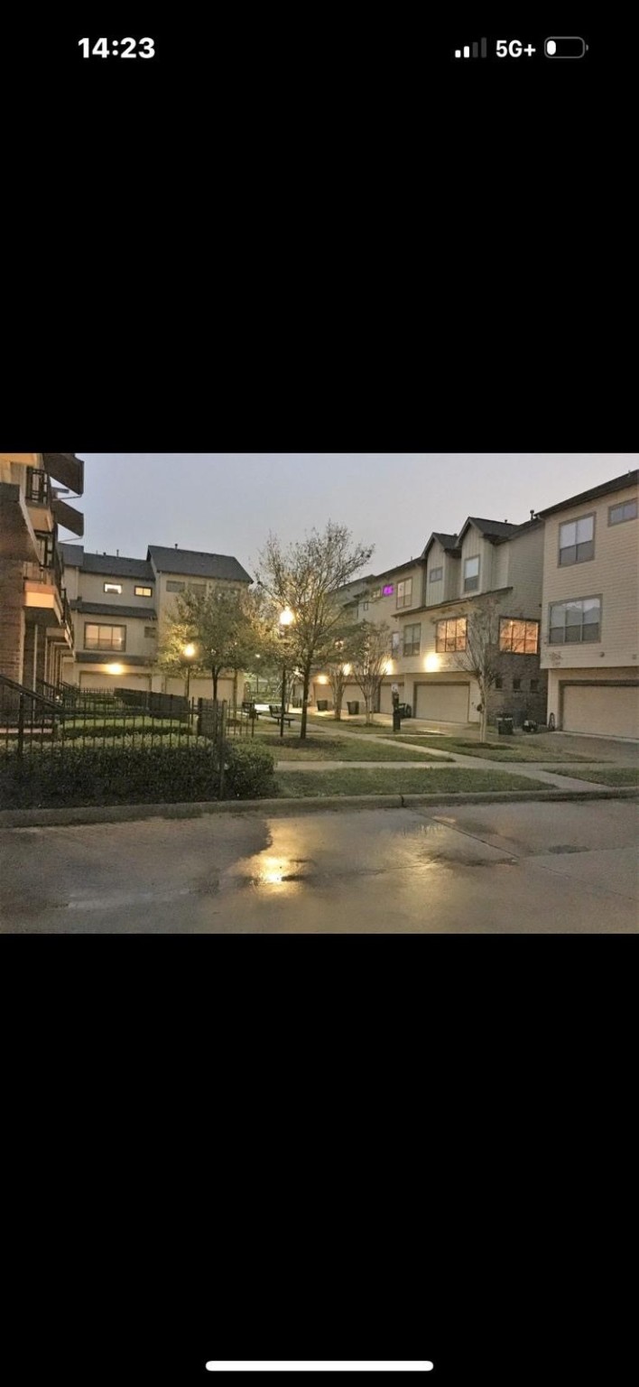 2814 Polk Street Houston, TX 77003 - Photo 3 of 9 a bathroom with a sink and a mirror