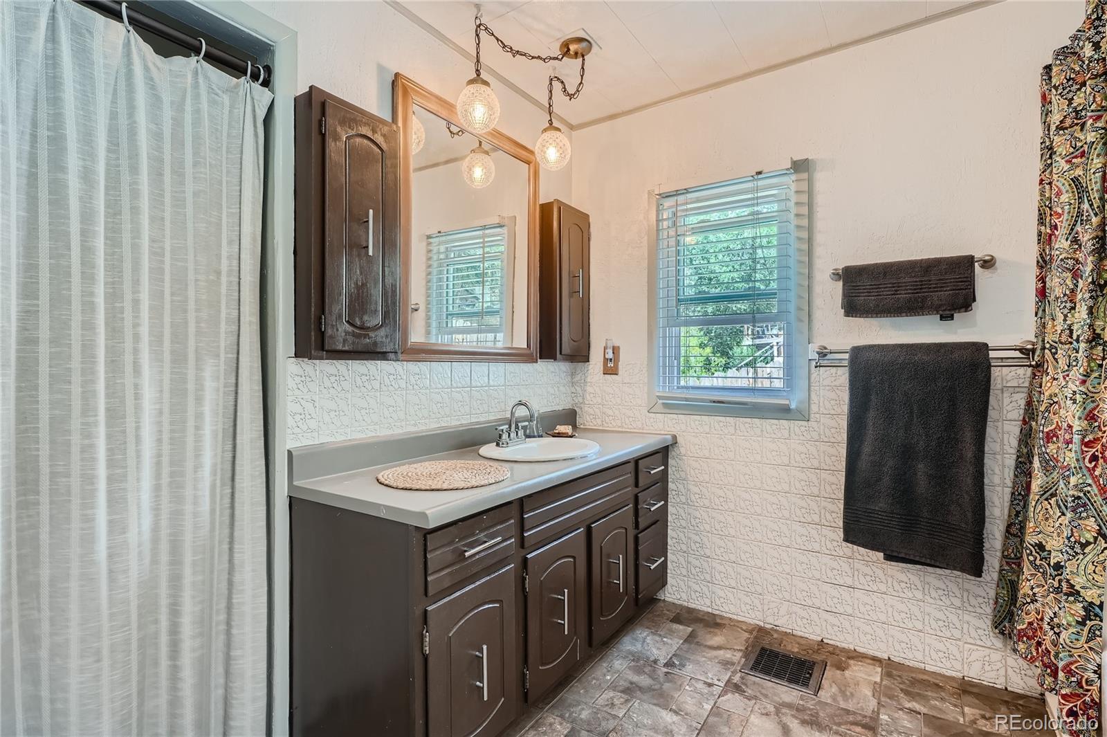 2845 Southeast Grapevine Road Idledale, CO 80453 - Photo 15 of 28