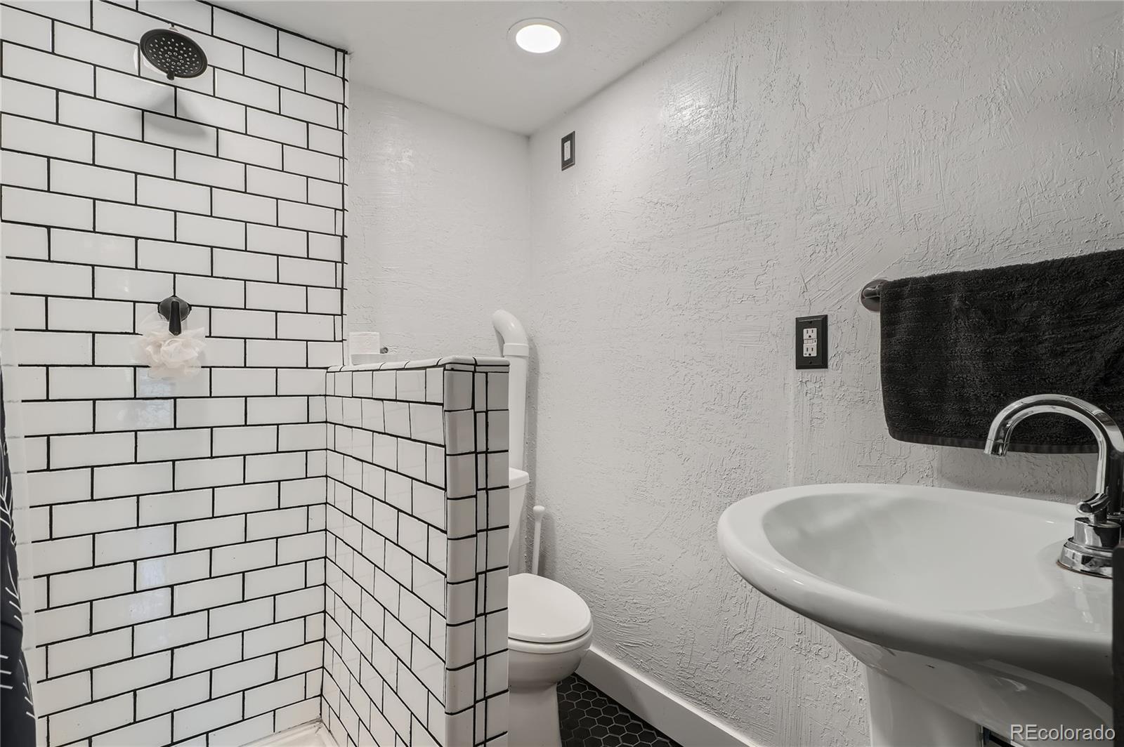 2845 Southeast Grapevine Road Idledale, CO 80453 - Photo 20 of 28