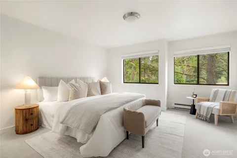 $575,000 | 1336 Bellevue Way Northeast, Unit 4, Bellevue, WA 98004