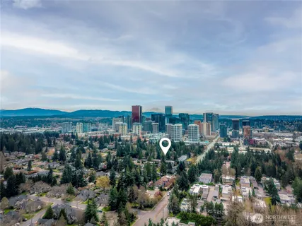 $575,000 | 1336 Bellevue Way Northeast, Unit 4, Bellevue, WA 98004