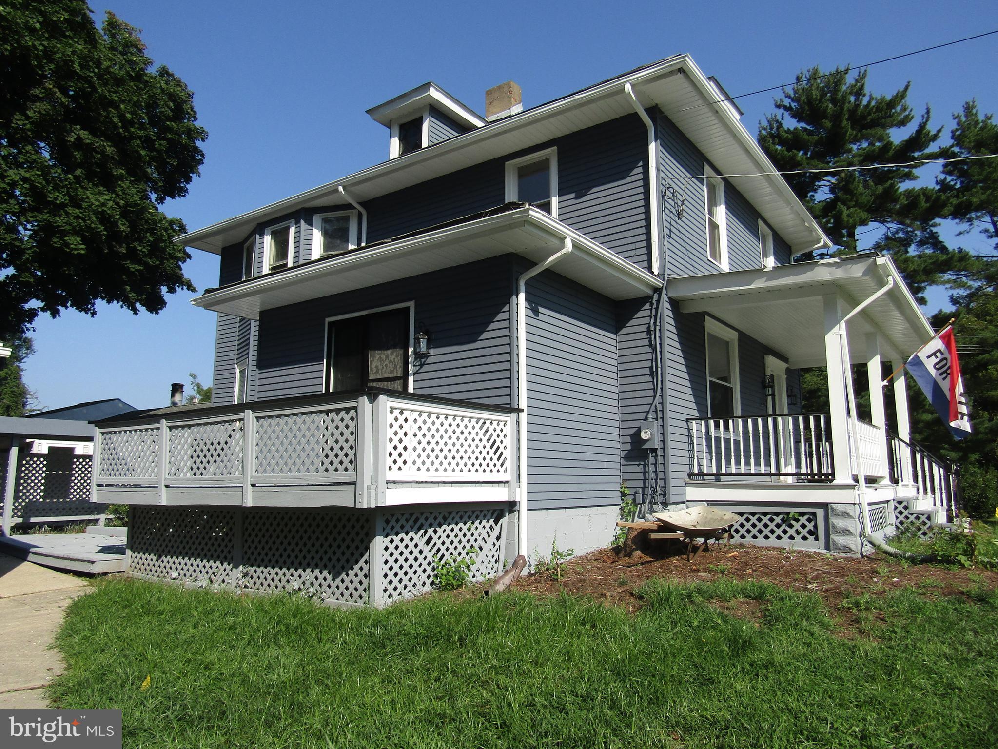 230 North Woodbury Road Pitman, NJ 08071 - Photo 3 of 24 Side and deck