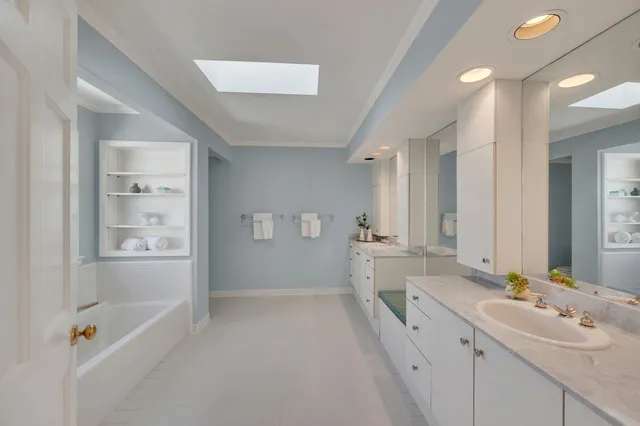 $12,000 | 121 Blackburn Avenue, Nashville, TN 37205