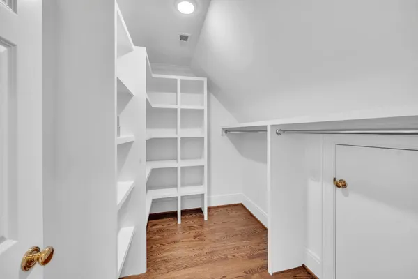 $8,500 | 121 Blackburn Avenue, Nashville, TN 37205