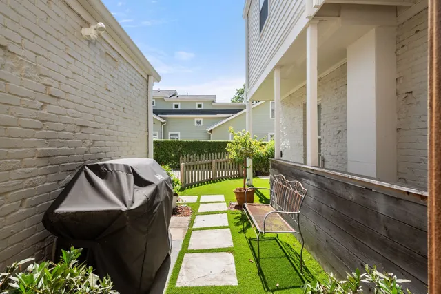 $12,000 | 121 Blackburn Avenue, Nashville, TN 37205