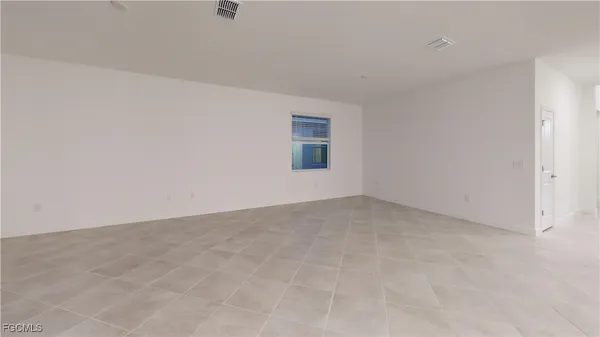 $2,400 | 20423 Copperhead Drive, Lehigh Acres, FL 33936