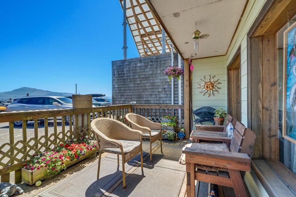 2045 Netarts Bay Road Tillamook, OR 97141 - Photo 5 of 41 Unit 1
