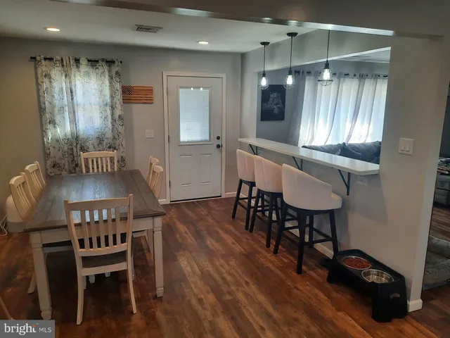 $415,000 | 334 Crabtree Drive, Levittown, PA 19055